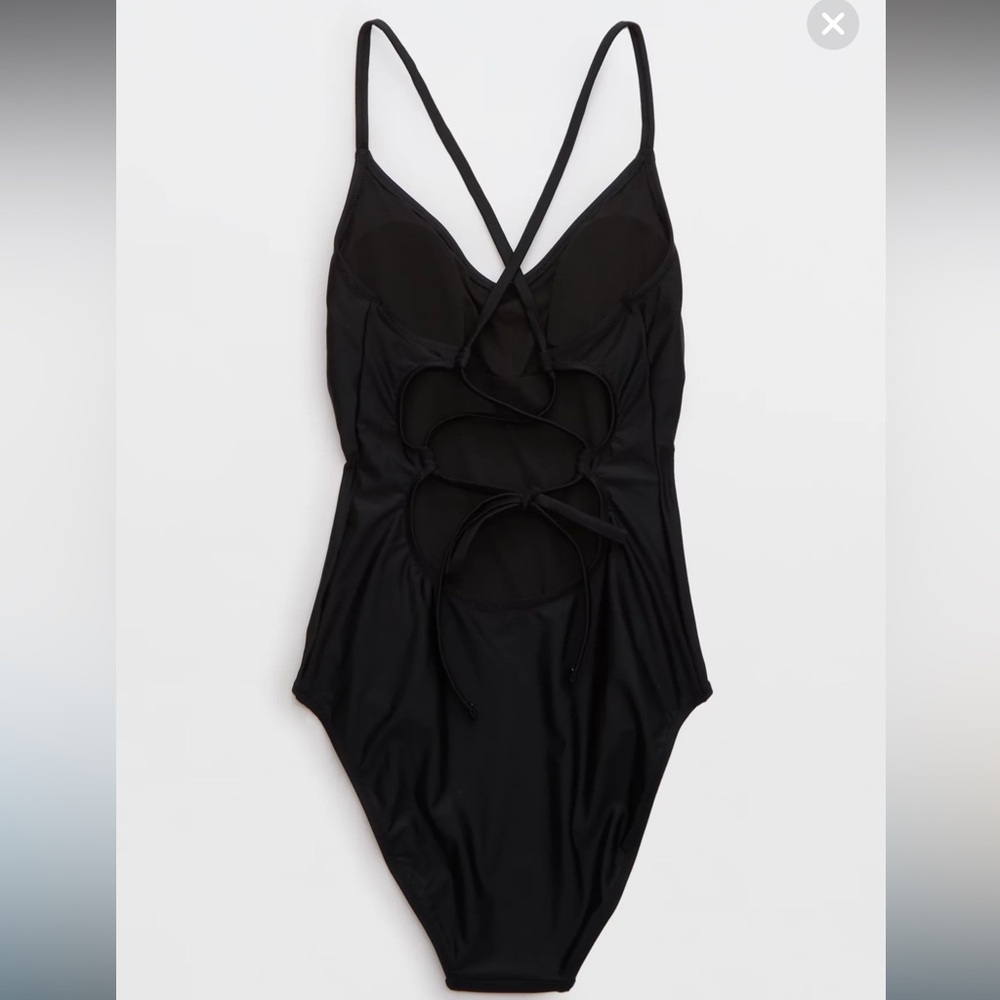 Aerie Strappy Back One-Piece Swimsuit (L) - Picture 4 of 10